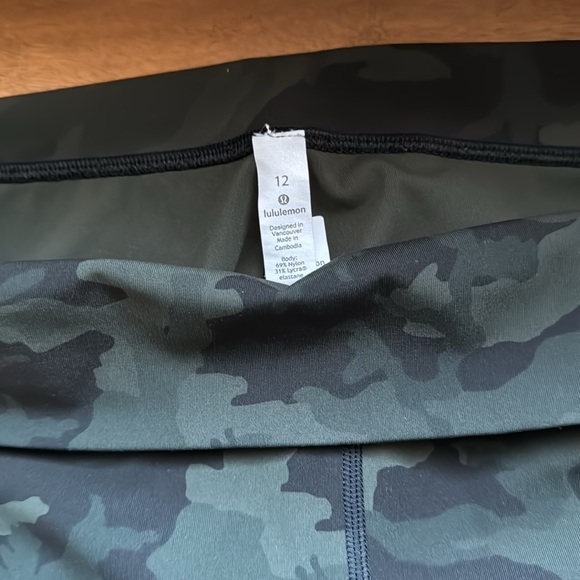 Lululemon Camo Leggings - Picture 2 of 2
